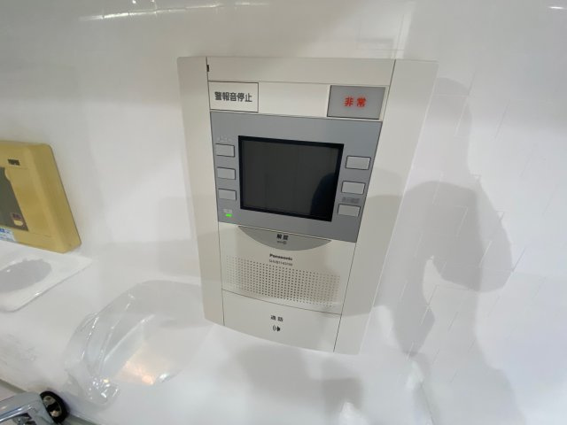 アルファビルのセキュリティ