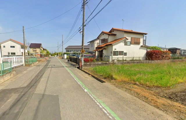 建築条件なし 売地107坪　越谷市平方の前面道路含む現地写真|お車の出し入れもラクラクです♪