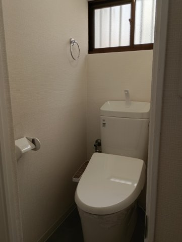 中古戸建　四條畷市中野新町（平成4年築）のトイレ