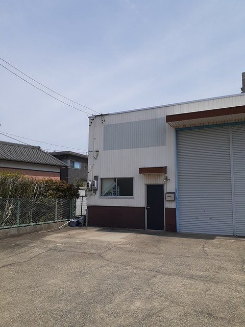 高須町倉庫の外観