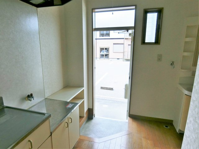 パークハイツB棟の玄関