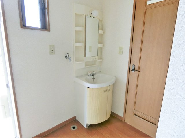 パークハイツB棟の独立洗面台