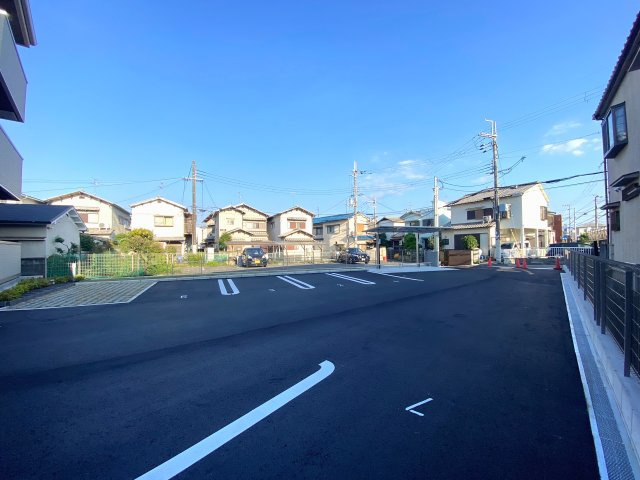 ラ・メゾン狭山の駐車場