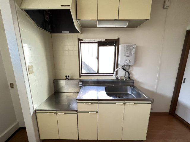ニューエステート西本町のキッチン