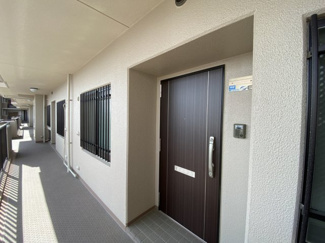 【その他共用部分】 | 玄関（外側）