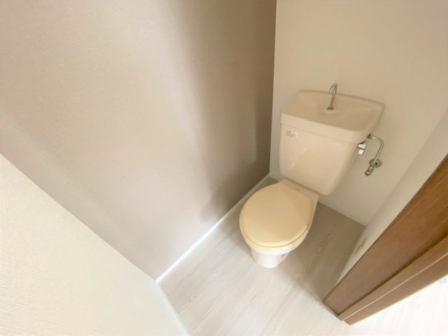 プレゼンス浜の宮のトイレ