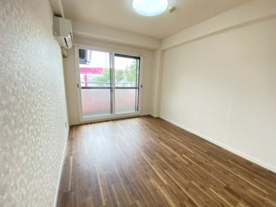 【居間・リビング】 | さんさん軽里