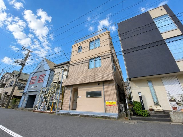 菊地マンションの画像