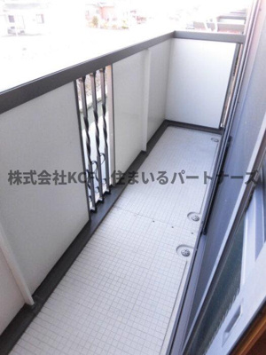 【バルコニー】 | カーサオークマ | 広々としたバルコニーです