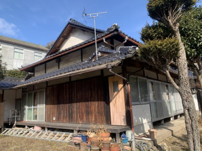 【外観】 | ★高梁市内山下★古民家風平屋★悠々自適な新生活を★ | 人気の古民家。広い土地で悠々自適な新生活を。