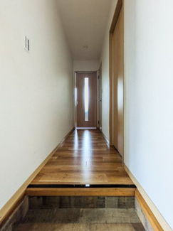 【玄関】 | アベニューＢ棟