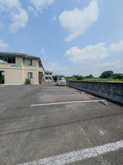 【駐車場】 | アベニューＢ棟