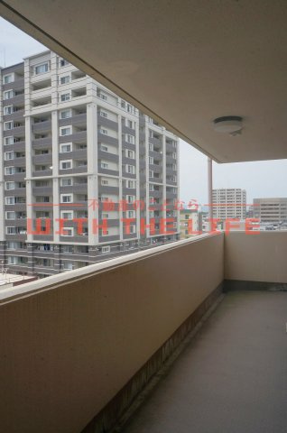 サンセーヌ中央町【キャッシュバック対象物件】のロビー|落ち着いたロビーです