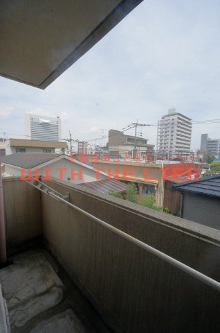 サンセーヌ中央町【キャッシュバック対象物件】のバルコニー|開放的で明るい空間を演出してくれるバルコニーです