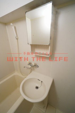 サンセーヌ中央町【キャッシュバック対象物件】の洗面所|広い洗面スペース