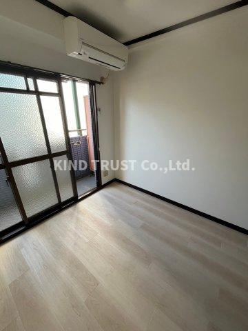 天満グリーン土井マンションの居間・リビング|ゆったり過ごせる居間です