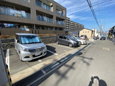 【駐車場】 | ガーデンヒルズ