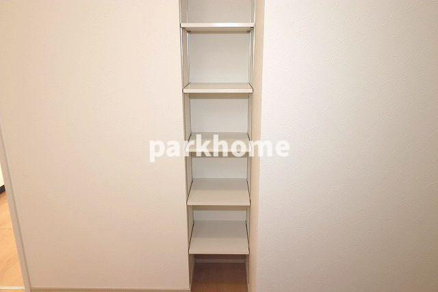 ヴィラ五番街の収納|大きなものも収納できそうです