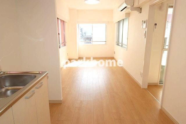 ヴィラ五番街の居間・リビング|使いやすい居間です