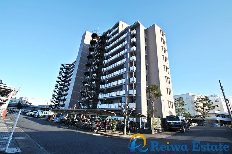 ダイアパレス茅ヶ崎南湖の外観