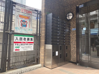 【エントランス】