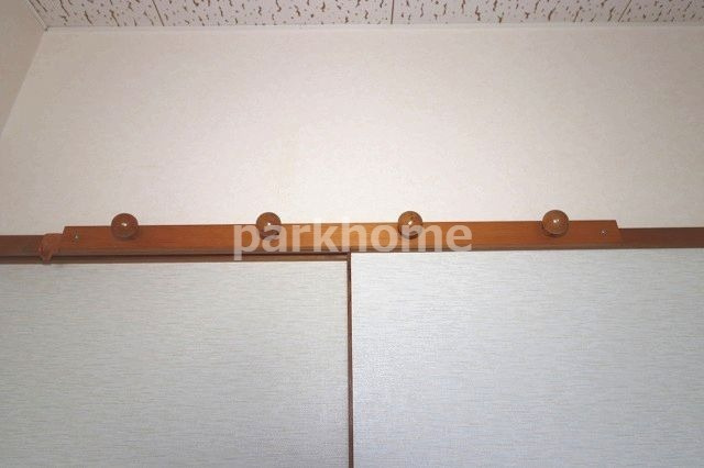 第13つくもコーポの内装|内装は落ち着いています
※間取り反転の場合あり、内装が若干異なる場合がございます