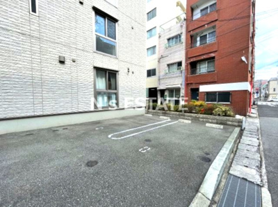 【駐車場】 | イーストテラス