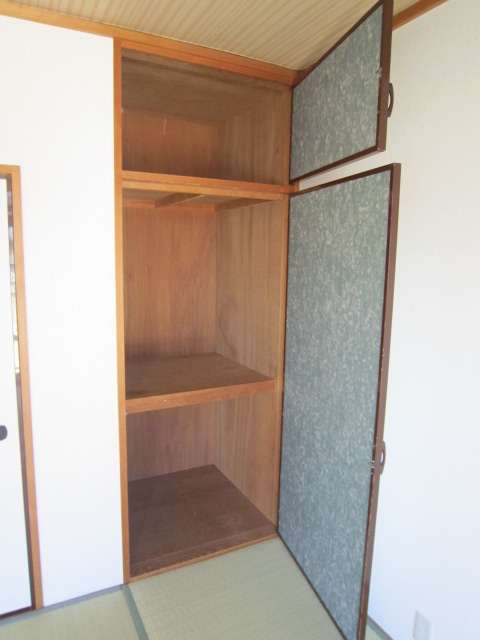 シティハイム物集女の収納