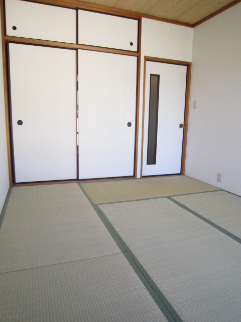 シティハイム物集女の寝室