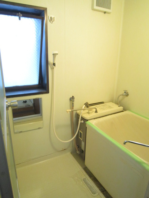 シティハイム物集女の浴室