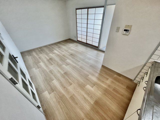 【居間・リビング】 | グランドハイツ杉田I