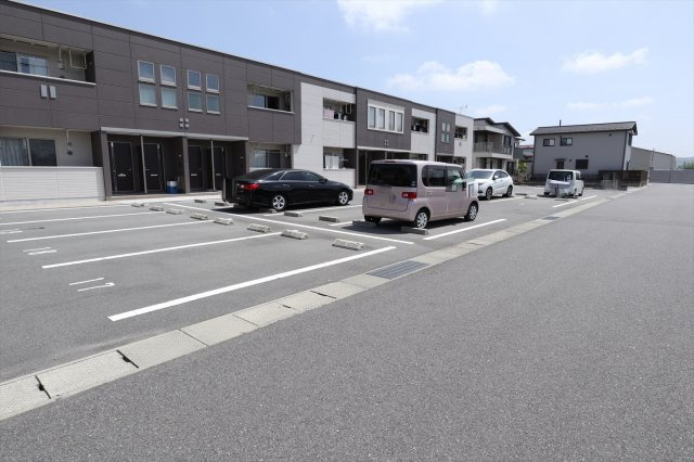 サニーキャラバンの駐車場