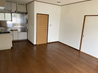 【居間・リビング】 | 【北杜市大泉町西井出】管理分譲地内の平屋物件