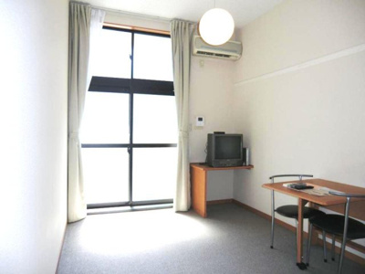 【居間・リビング】 | レオパレス西長洲