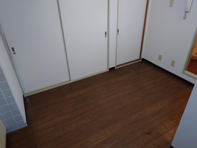 【洋室】 | 砂川ハイツ