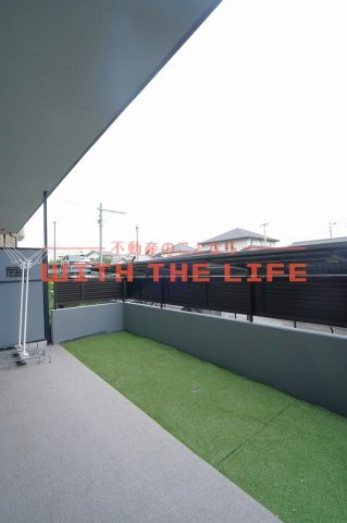 ルネスTANAKA【キャッシュバック対象物件】のバルコニー|開放的で明るい空間を演出してくれるバルコニーです