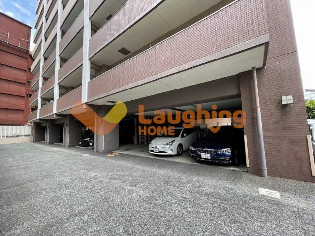 プレミアムステージ久留米中央公園の駐車場|駐車場があります