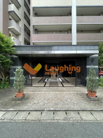 プレミアムステージ久留米中央公園のエントランス|建物の内部です