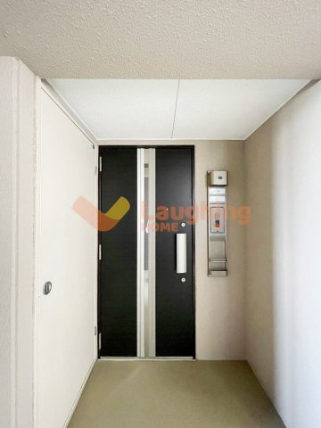 プレミアムステージ久留米中央公園の玄関|ゆったりとした玄関です