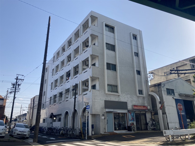 畑江ロイヤルハイツ