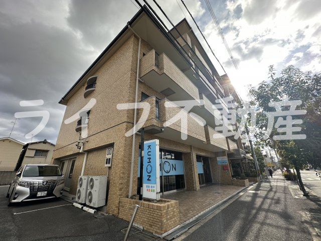 オリエントマンションの外観|外観は落ち着いています