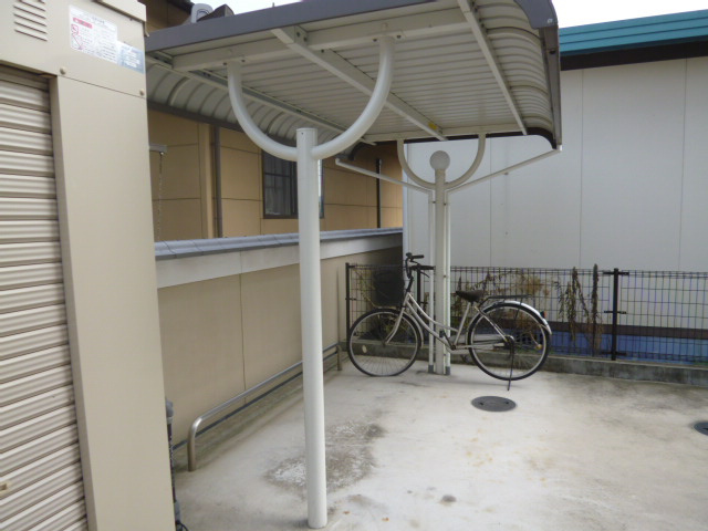 アルコバレーノのその他共用部分|自転車置き場