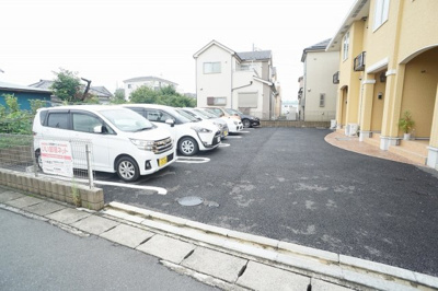 【駐車場】 | エレガンテ | 駐車場