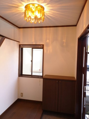 【玄関】 | 鳥取市国府町新町１丁目中古戸建て