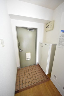 【玄関】 | サテライト王子公園