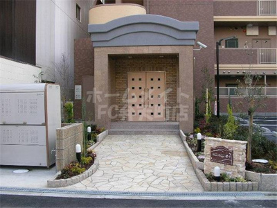 【エントランス】 | ヴォー・リバージュ境川 | ゆとりのあるエントランスです