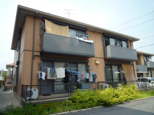 倉敷市新田のアパートの外観