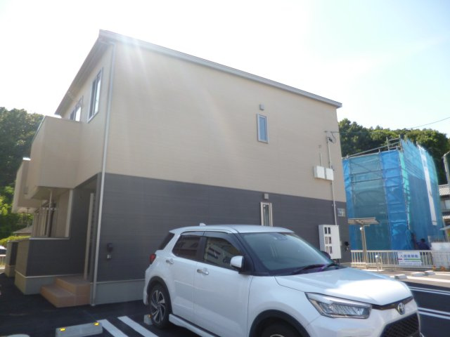都窪郡早島町早島のアパートの外観