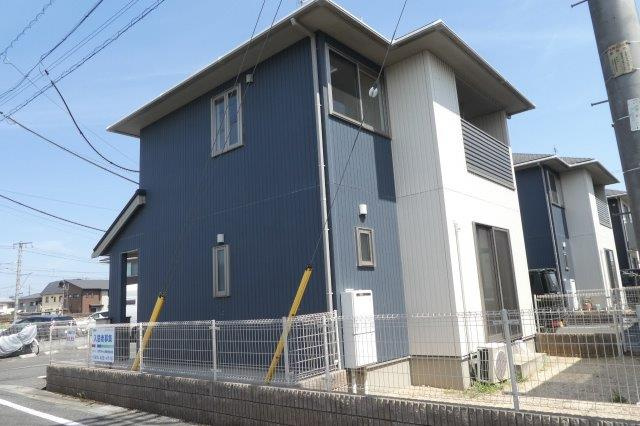 ソレイユ中島Bの外観