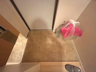 【玄関】 | グロリアハイツ はびきの A棟